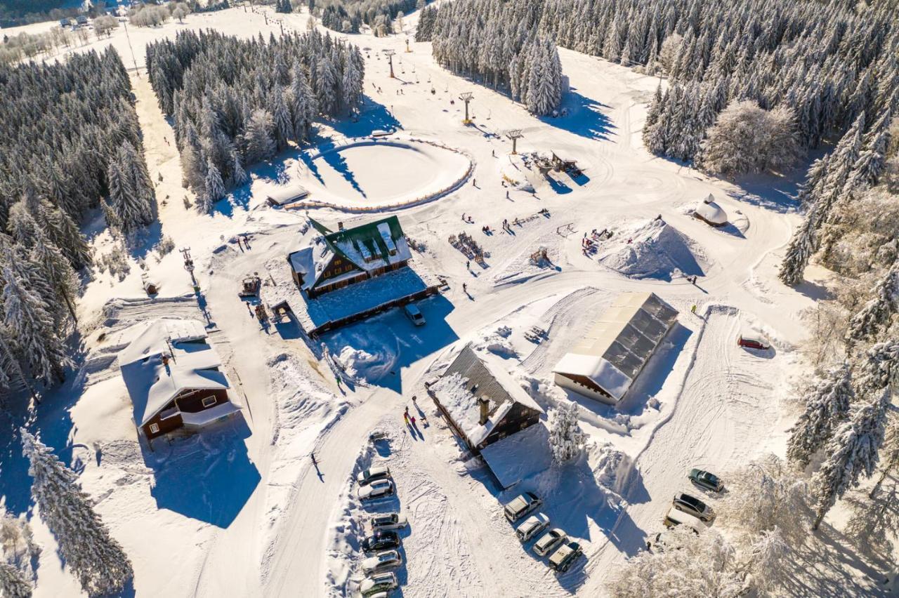Horsky Hotel Paprsek Staré Město Exteriör bild