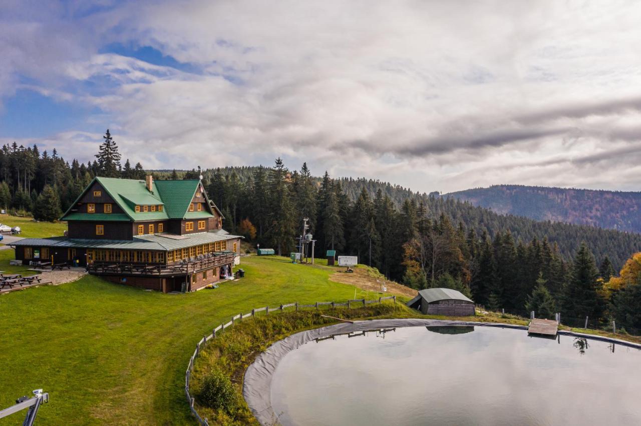 Horsky Hotel Paprsek Staré Město Exteriör bild
