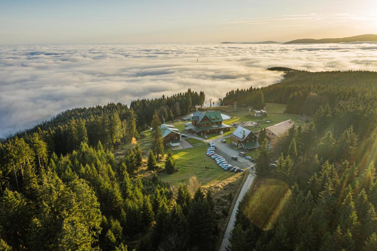 Horsky Hotel Paprsek Staré Město Exteriör bild