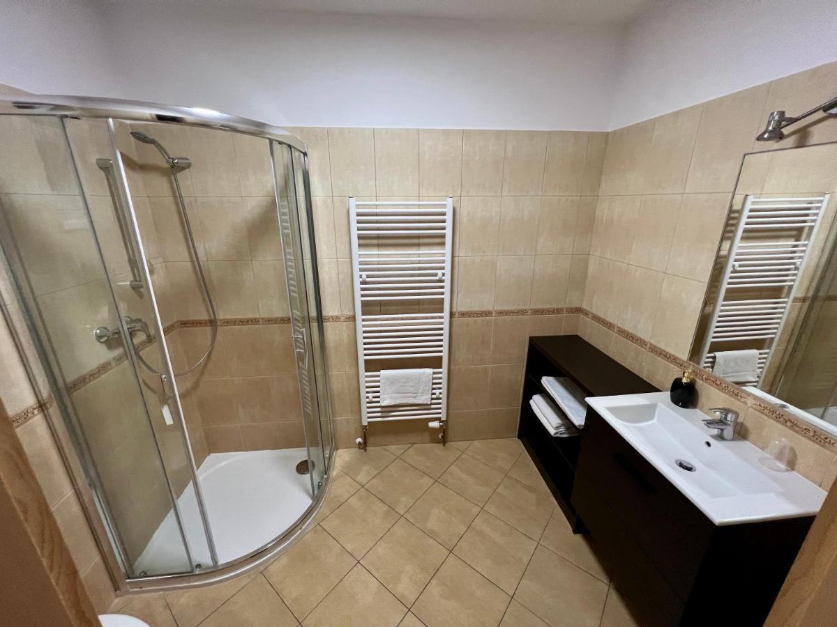 Horsky Hotel Paprsek Staré Město Exteriör bild