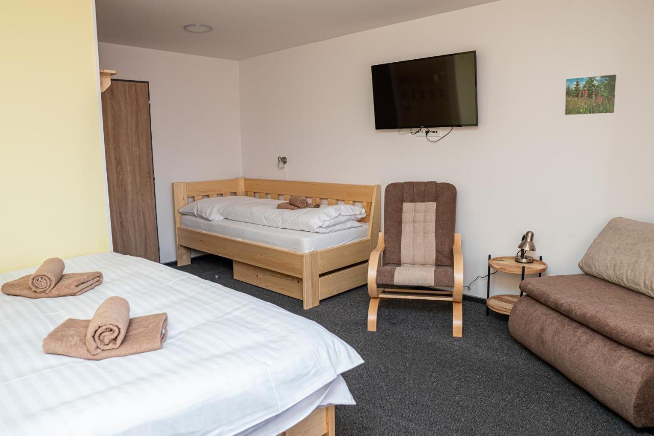 Horsky Hotel Paprsek Staré Město Exteriör bild