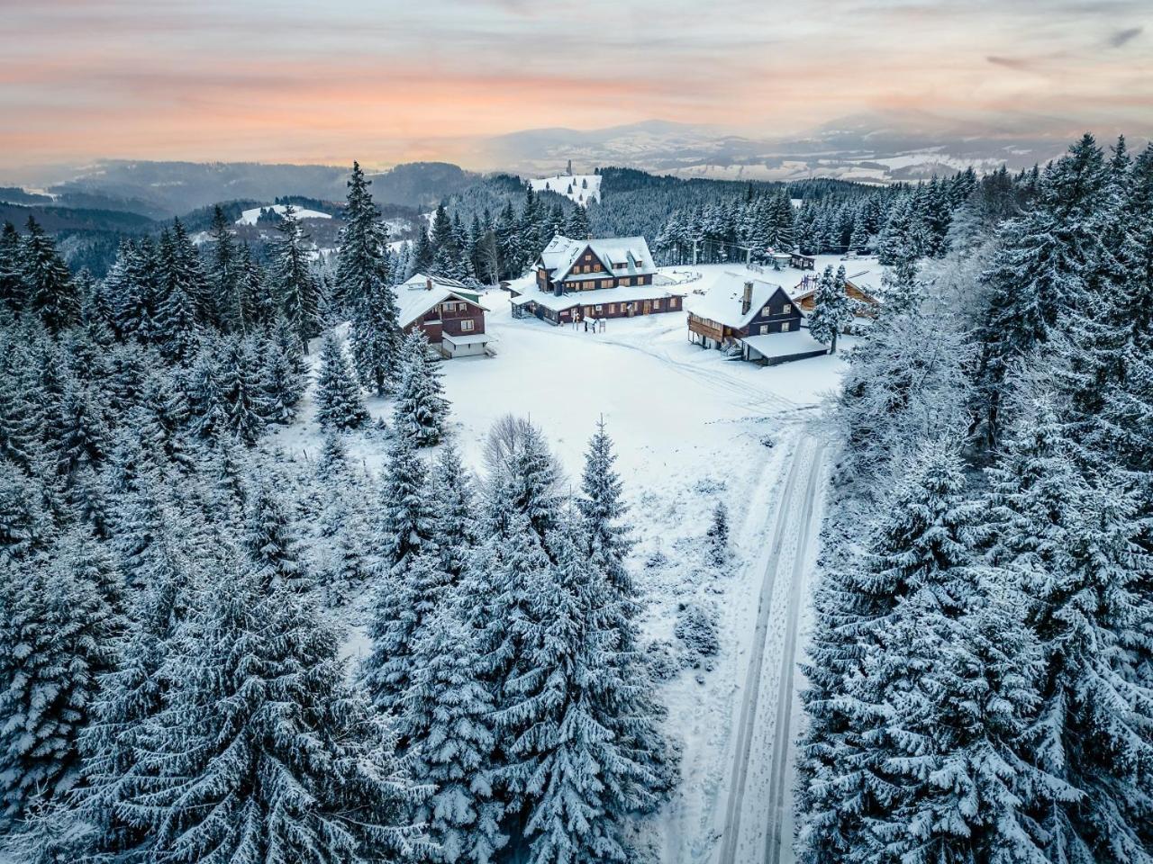 Horsky Hotel Paprsek Staré Město Exteriör bild